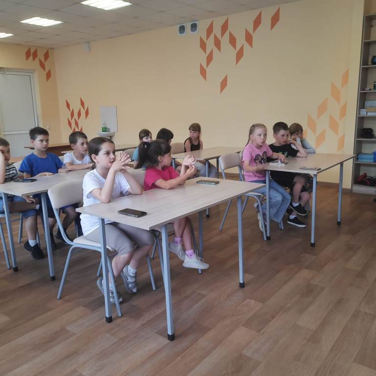 Путешествие в страну русского языка.